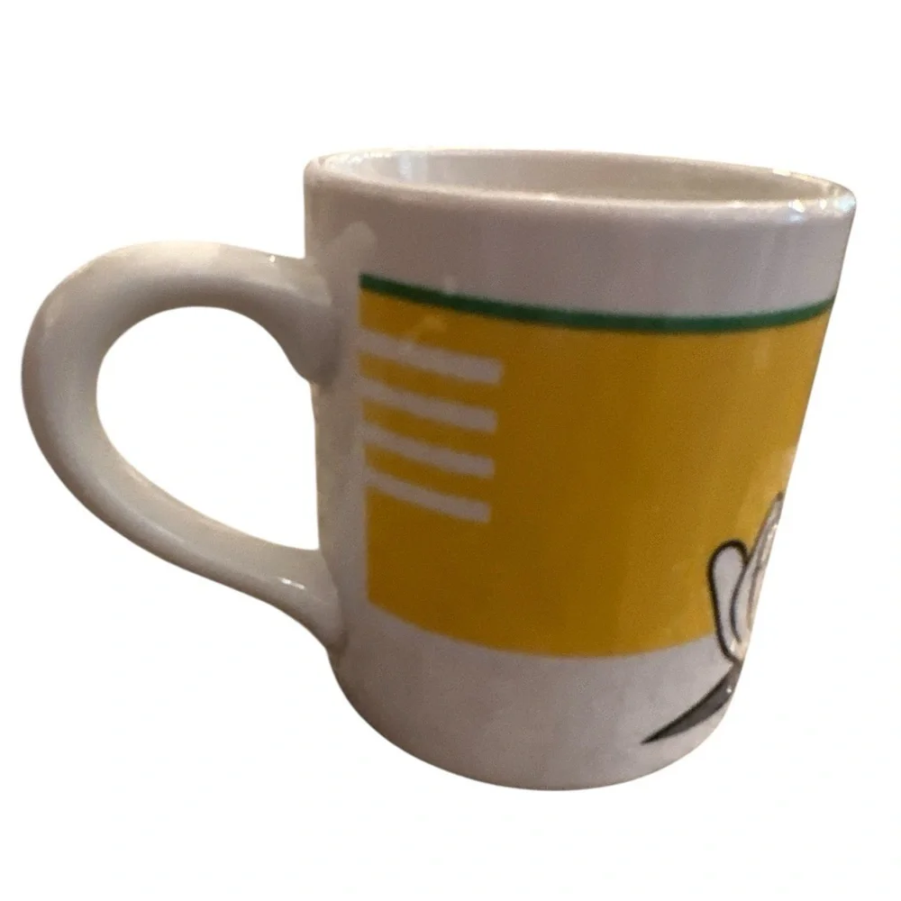 Warner Bros. Looney Tunes 2000 Yellow  Bugs Bunny Coffee Mug Cup 8 oz Gibson